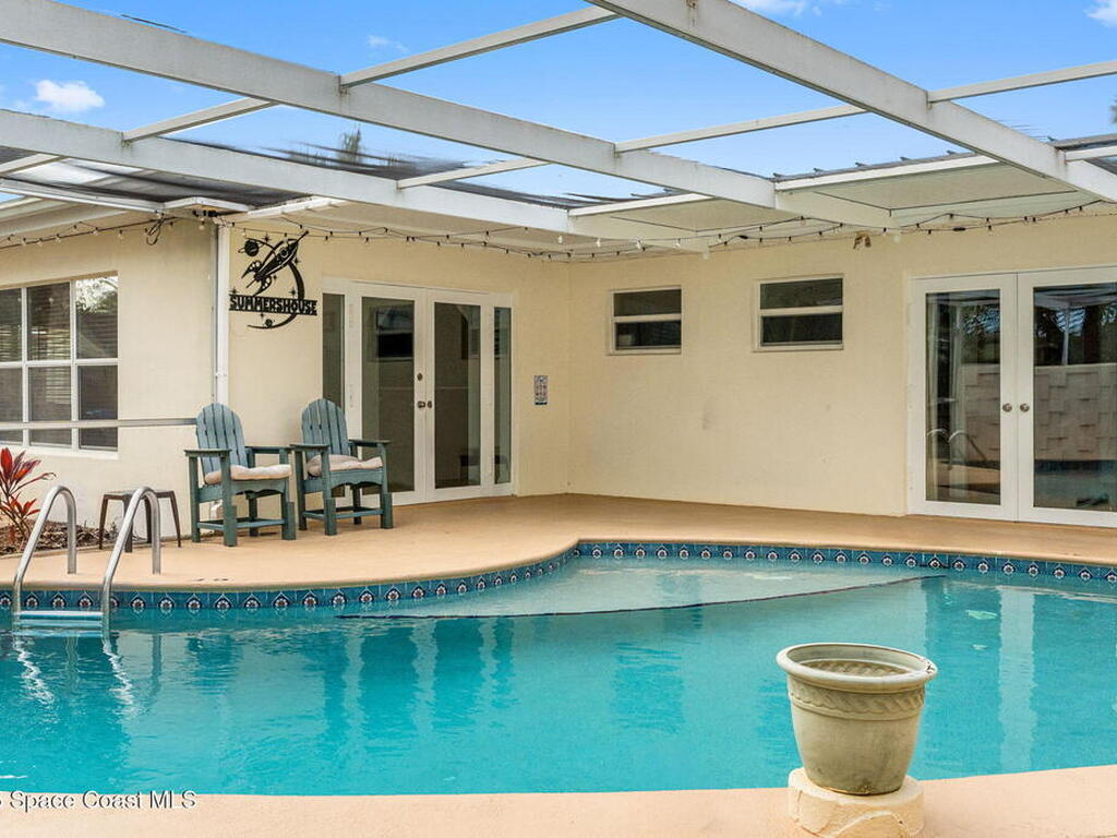 926 Santa Cruz Road, Cocoa Beach, FL 32931