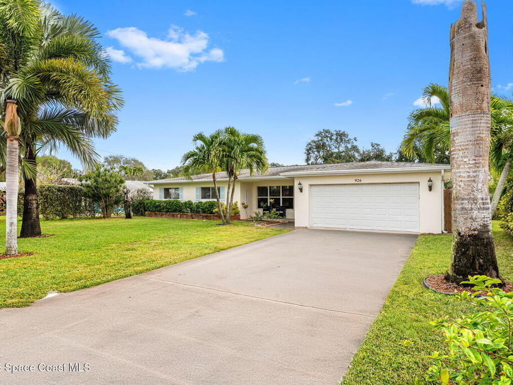 926 Santa Cruz Road, Cocoa Beach, FL 32931