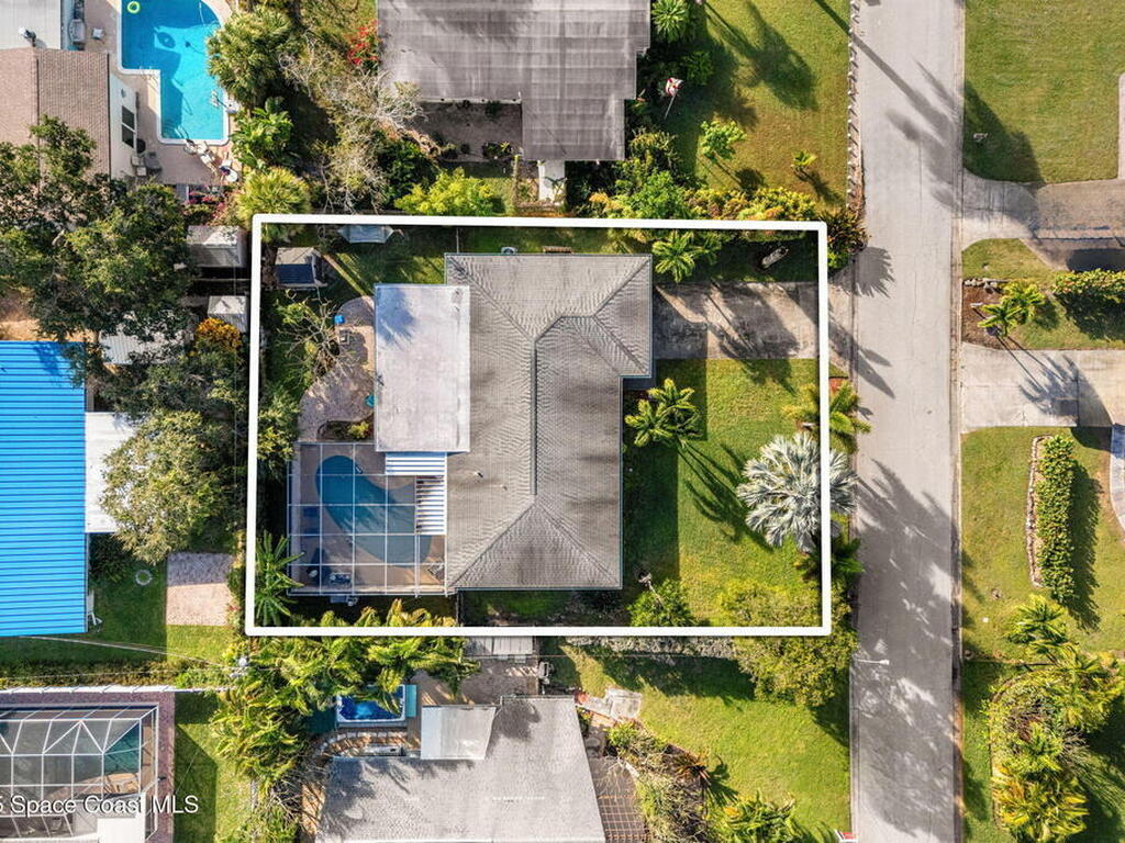 926 Santa Cruz Road, Cocoa Beach, FL 32931