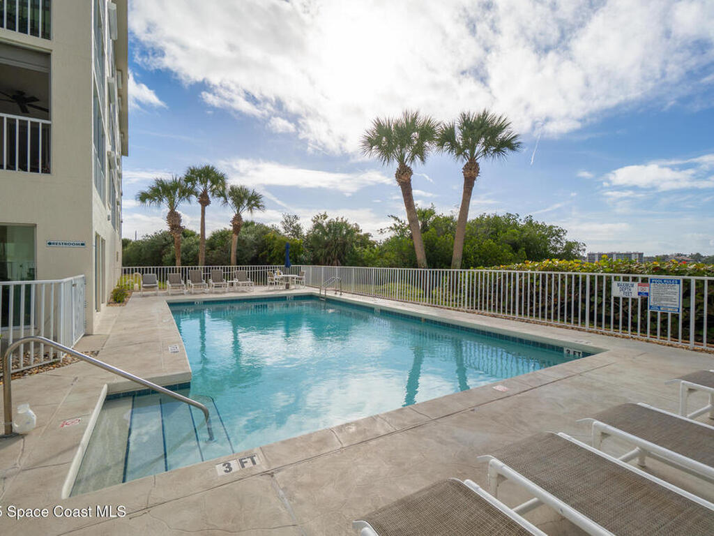 190 Pinellas Lane, Cocoa Beach, FL 32931