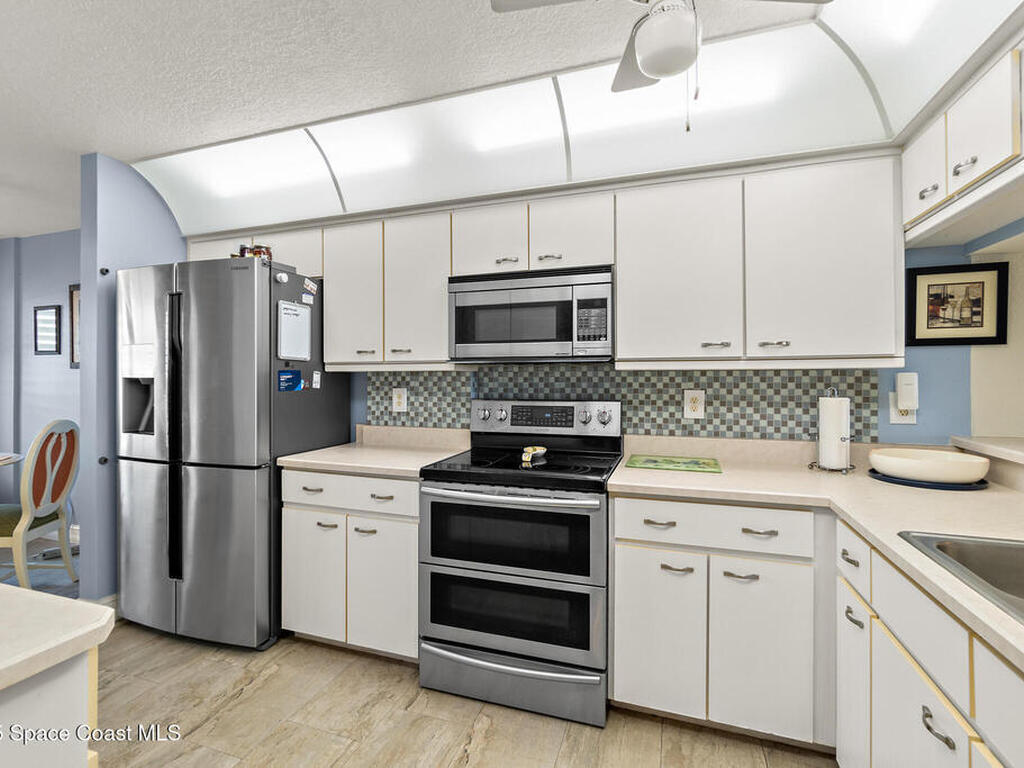 190 Pinellas Lane, Cocoa Beach, FL 32931