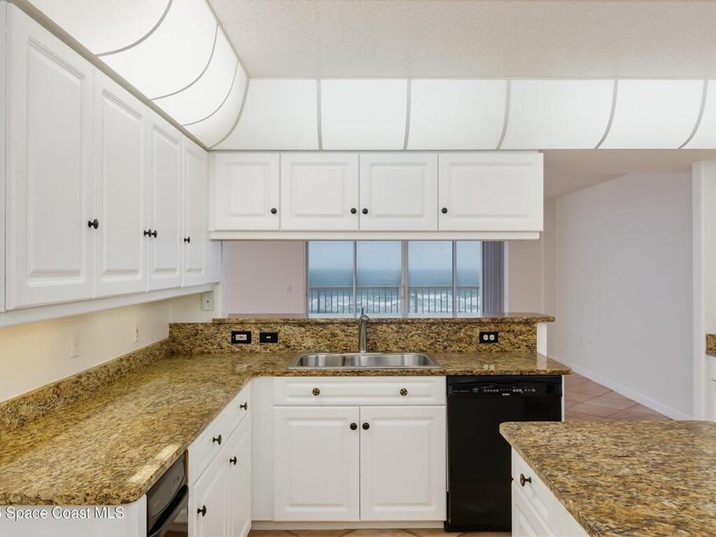 735 N Highway A1a, Indialantic, FL 32903