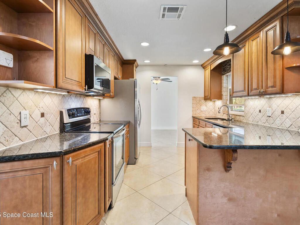 187 Naylor Street, Palm Bay, FL 32907