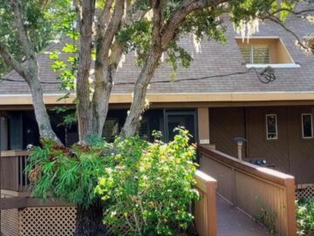 6235 Treetop Drive, Melbourne Beach, FL 32951