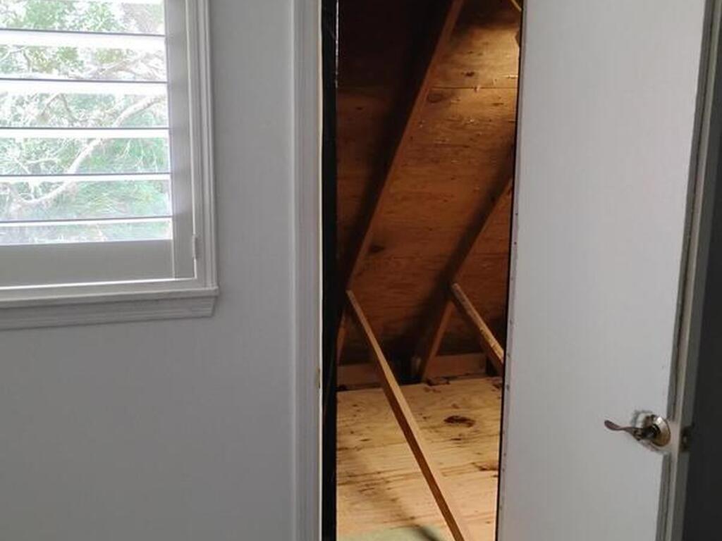 6235 Treetop Drive, Melbourne Beach, FL 32951