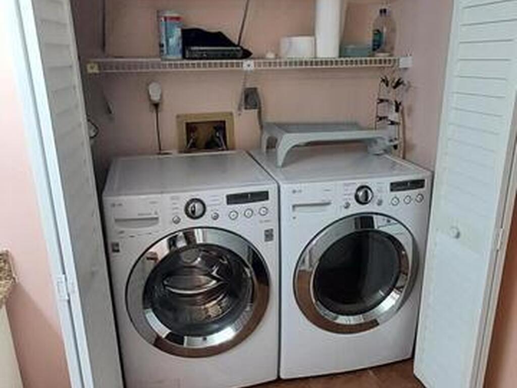 6235 Treetop Drive, Melbourne Beach, FL 32951