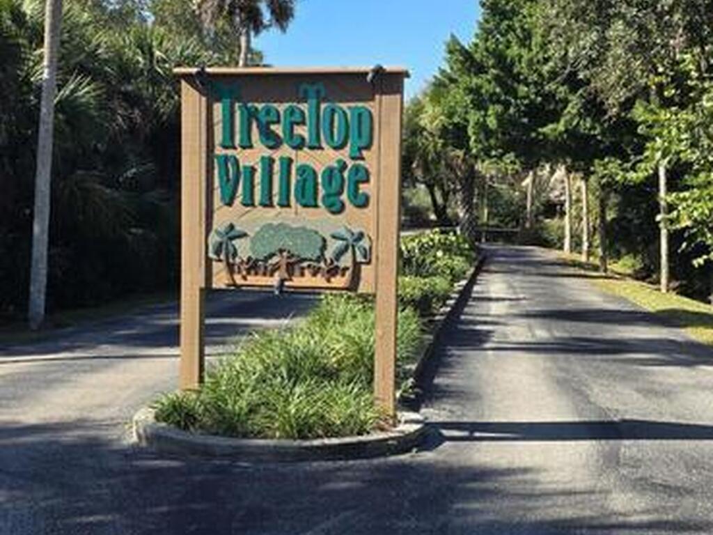 6235 Treetop Drive, Melbourne Beach, FL 32951