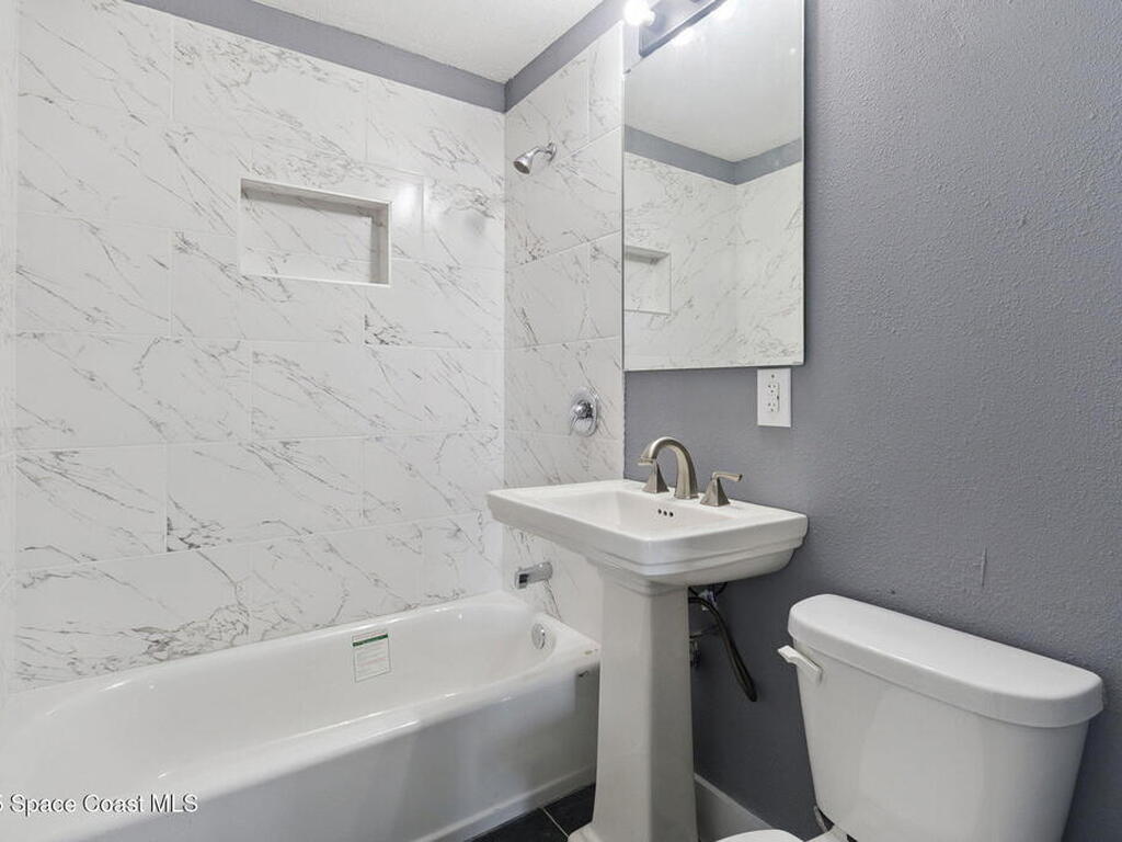 1125 Gainey Drive, Melbourne, FL 32901