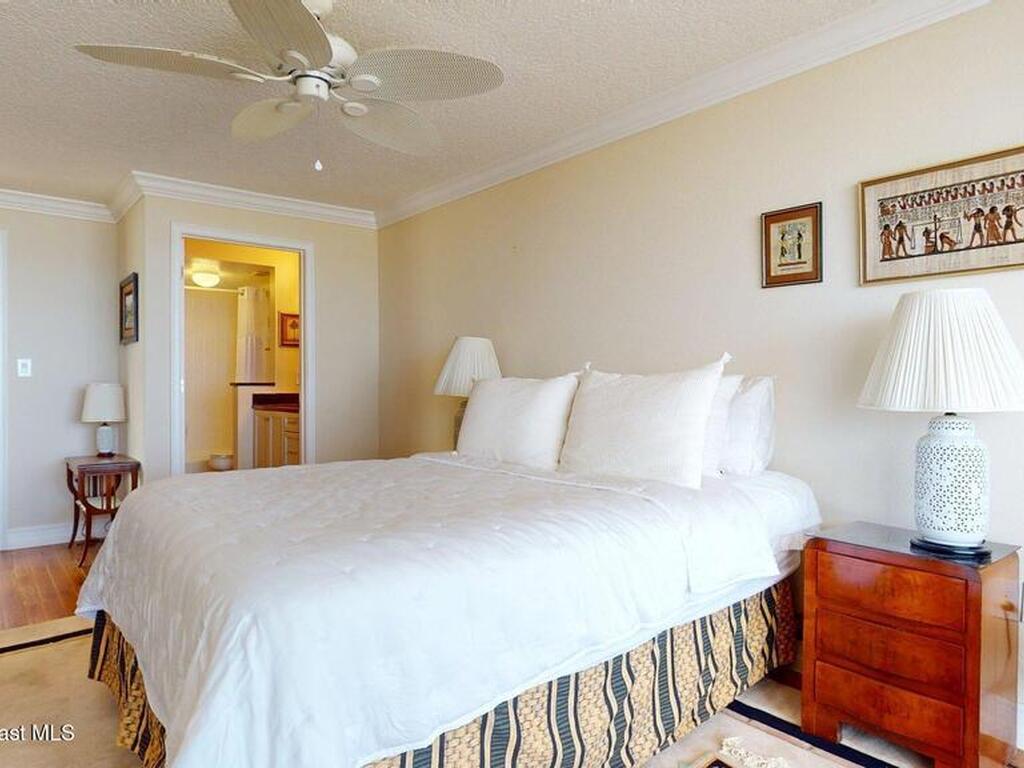 2515 S Atlantic Avenue, Cocoa Beach, FL 32931