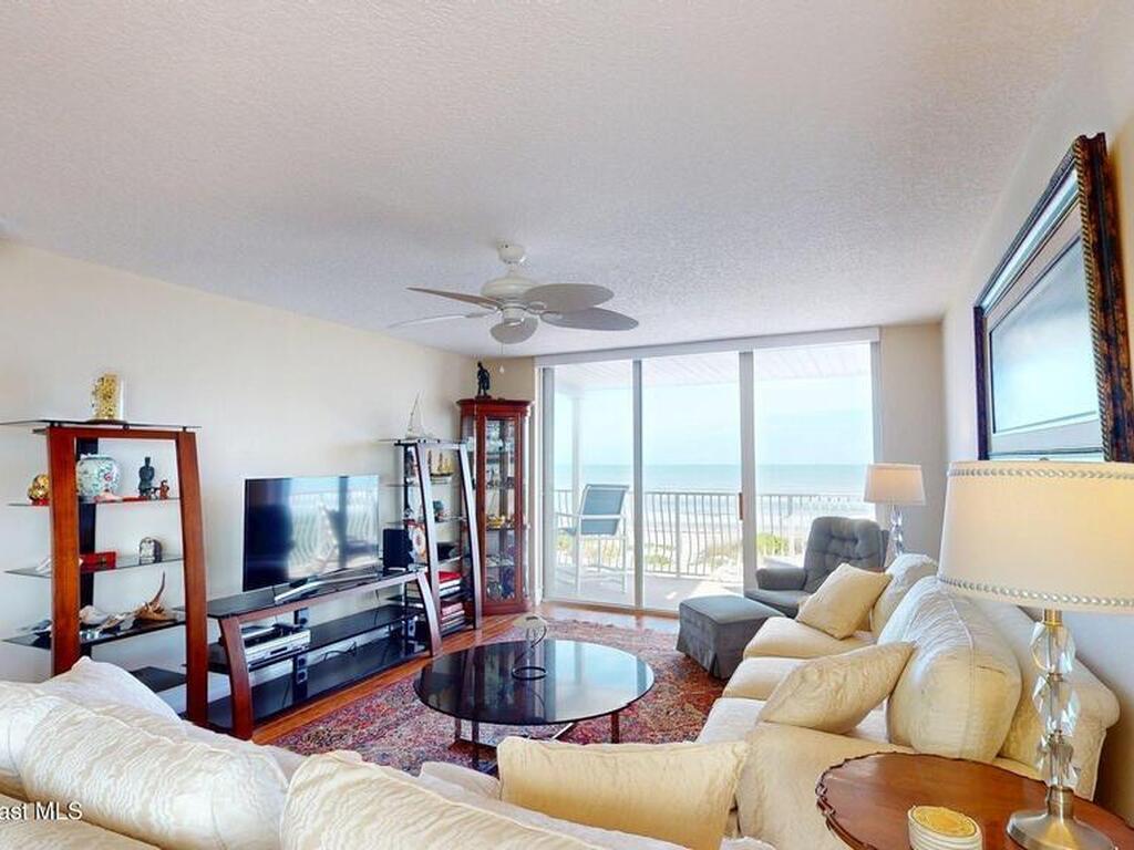 2515 S Atlantic Avenue, Cocoa Beach, FL 32931
