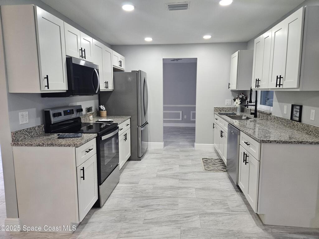 901 Falconer Street, Palm Bay, FL 32907