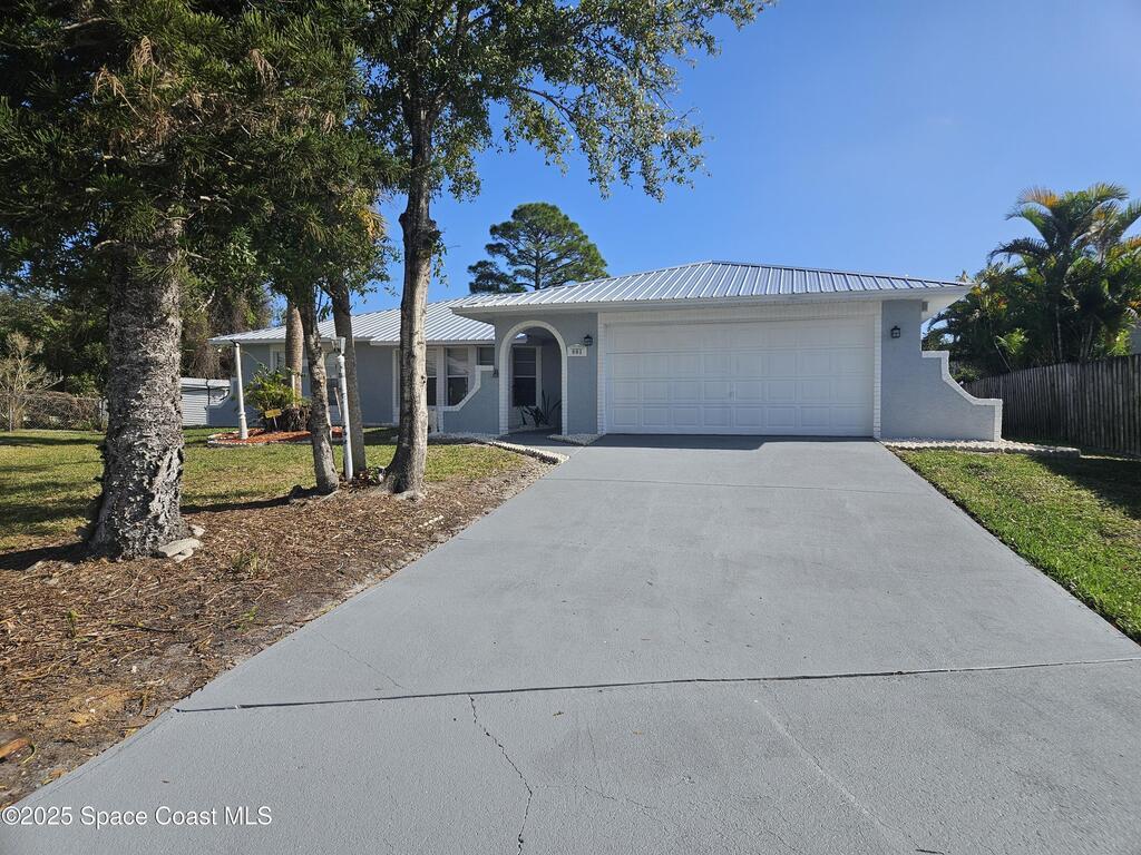 901 Falconer Street, Palm Bay, FL 32907