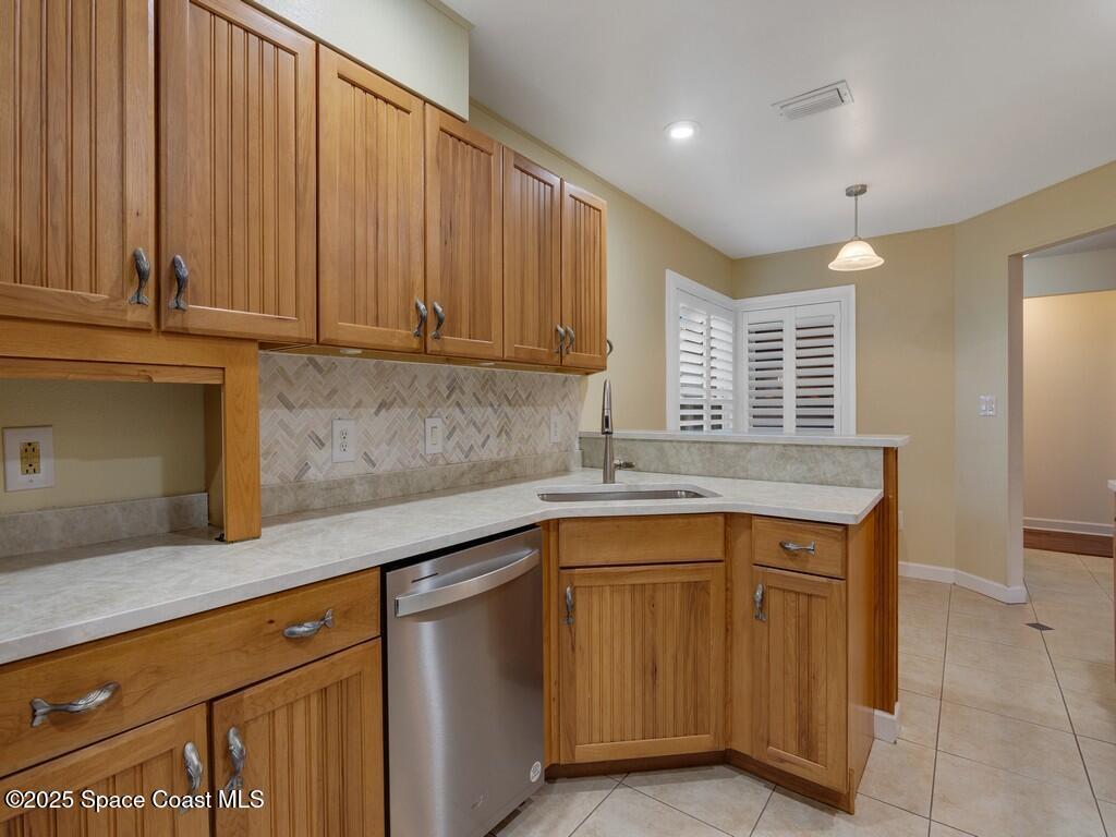 874 Yellow Pine Avenue, Rockledge, FL 32955