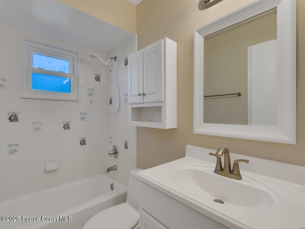 874 Yellow Pine Avenue, Rockledge, FL 32955