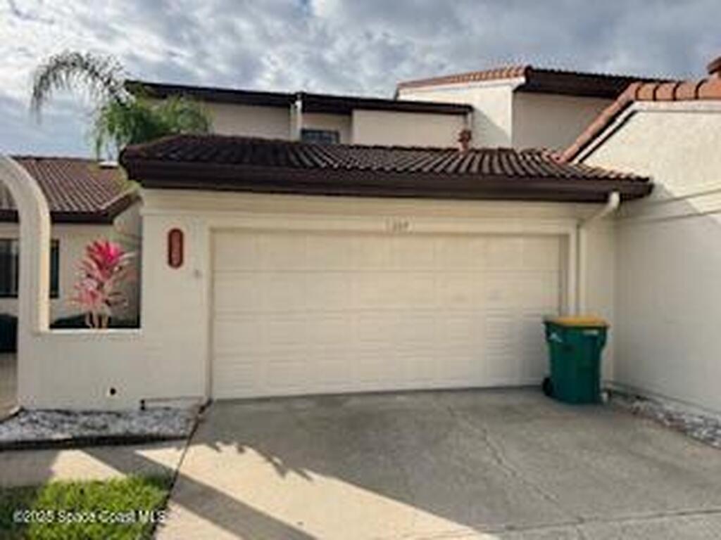 1207 Parkside Place, Indian Harbour Beach, FL 32937