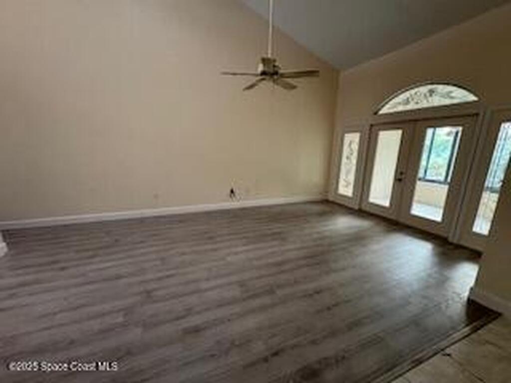 1207 Parkside Place, Indian Harbour Beach, FL 32937