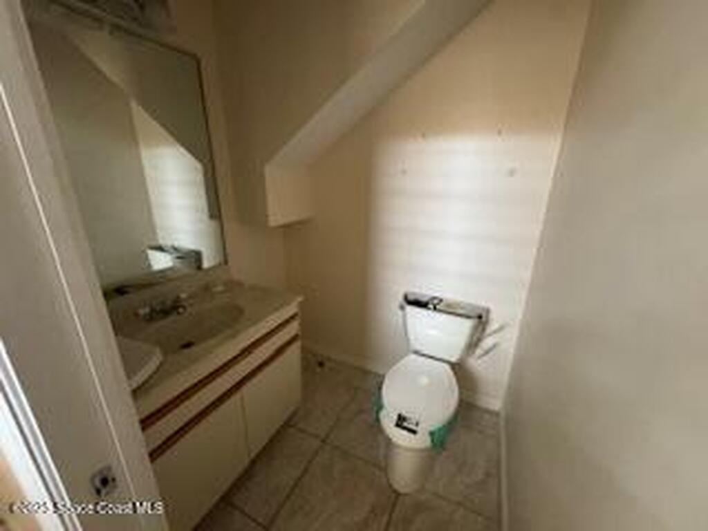 1207 Parkside Place, Indian Harbour Beach, FL 32937