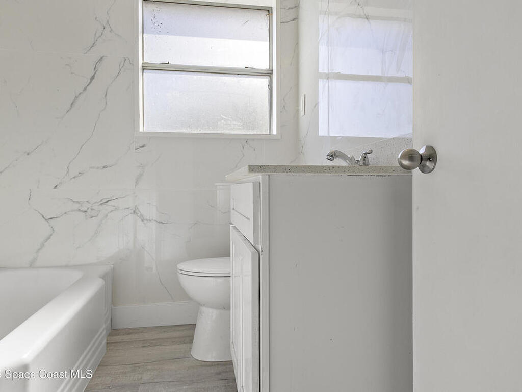 208 Bonner Avenue, Daytona Beach, FL 32118