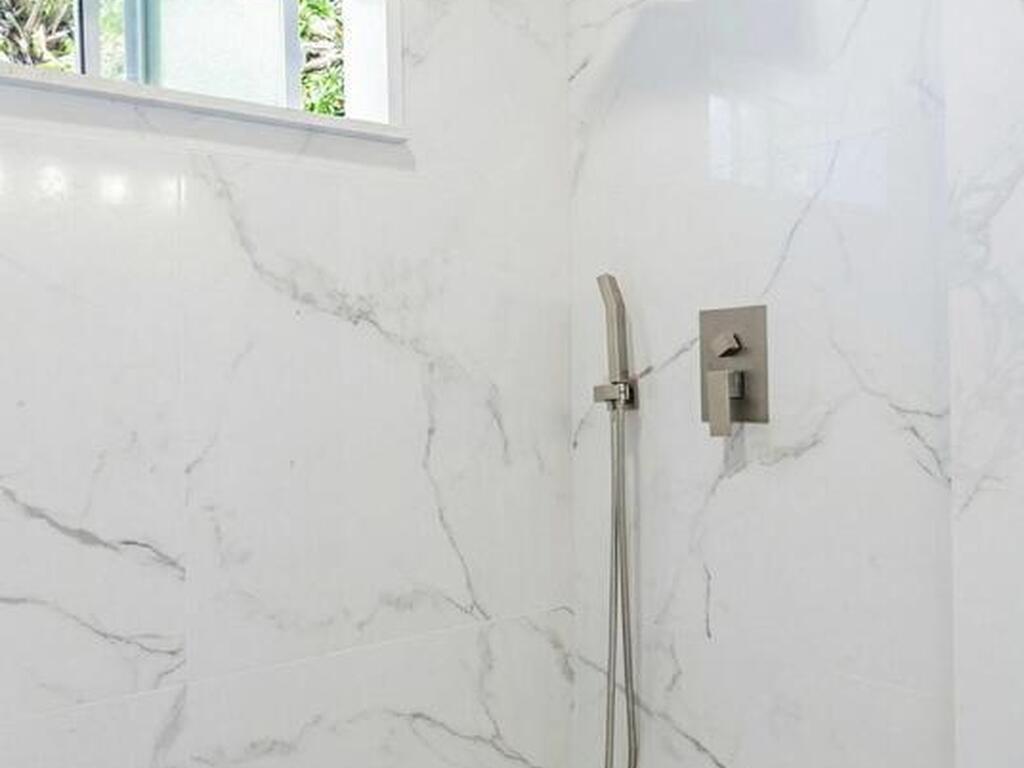 208 Bonner Avenue, Daytona Beach, FL 32118