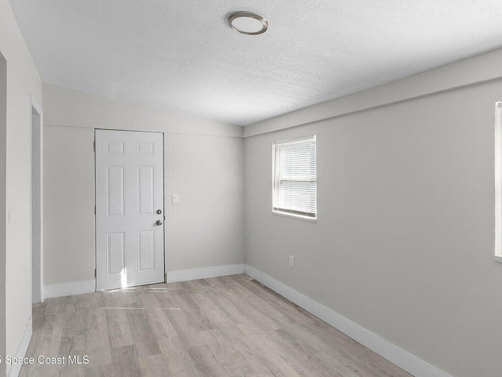 208 Bonner Avenue, Daytona Beach, FL 32118