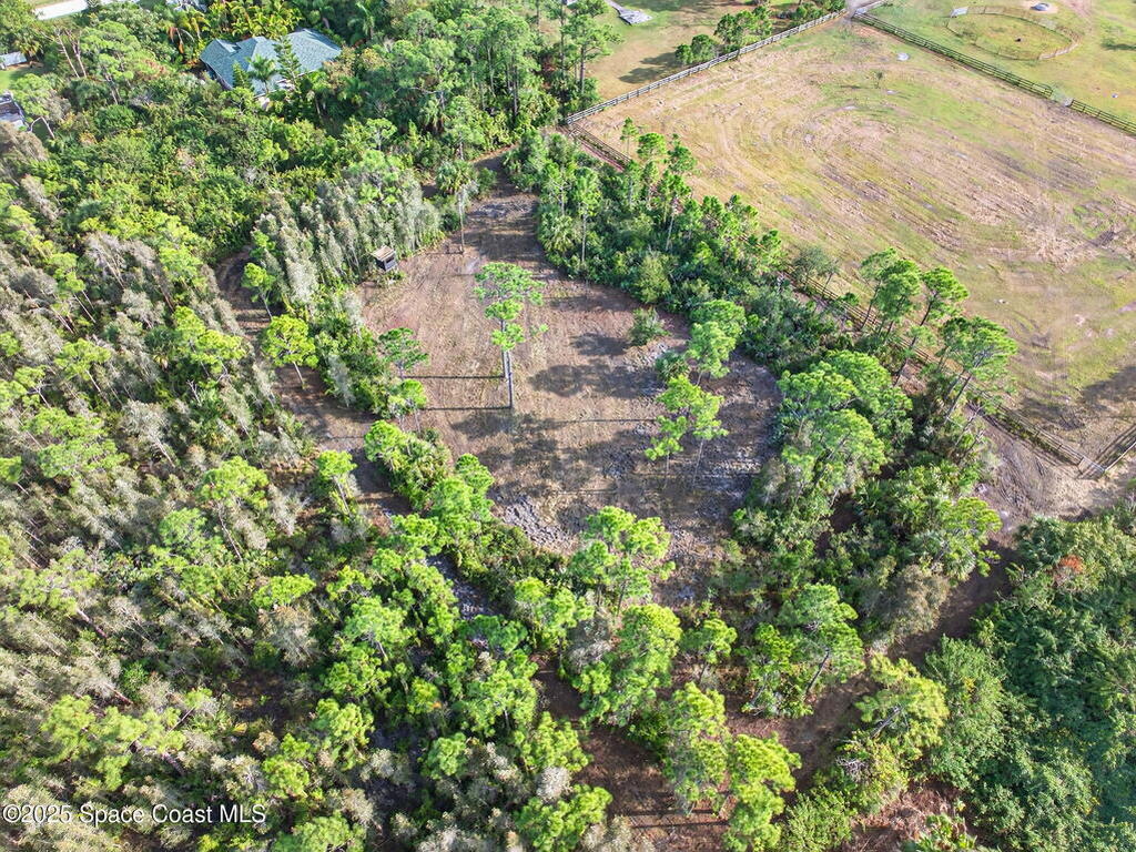 2740 Waring Lane, Malabar, FL 32950