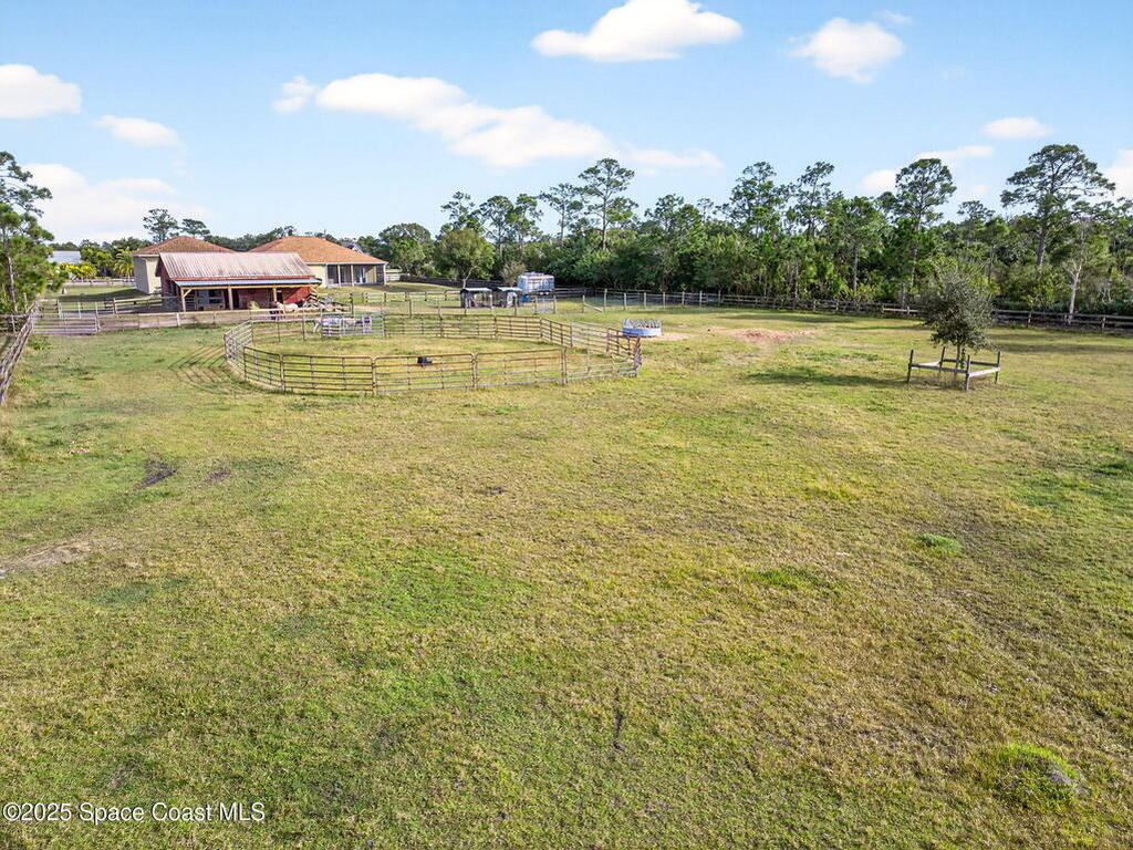 2740 Waring Lane, Malabar, FL 32950