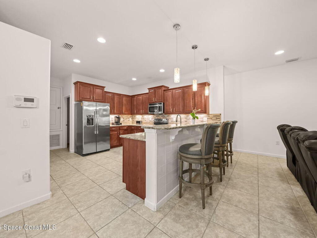 467 Easton Forest Circle, Palm Bay, FL 32909