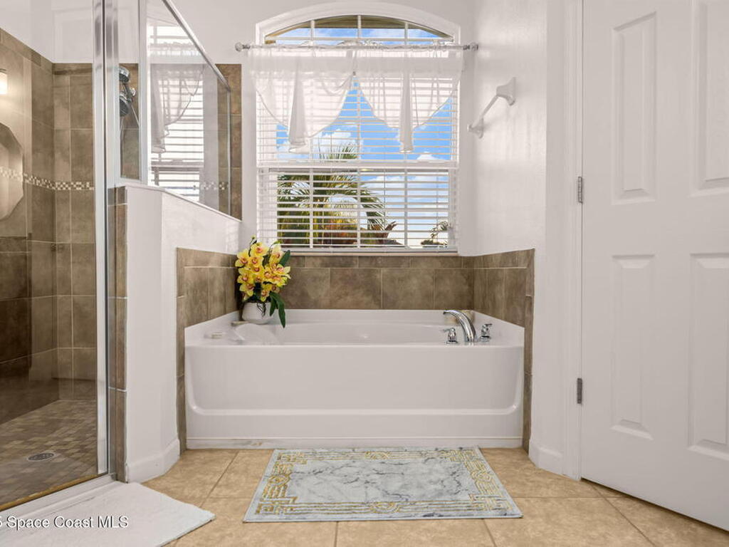 467 Easton Forest Circle, Palm Bay, FL 32909