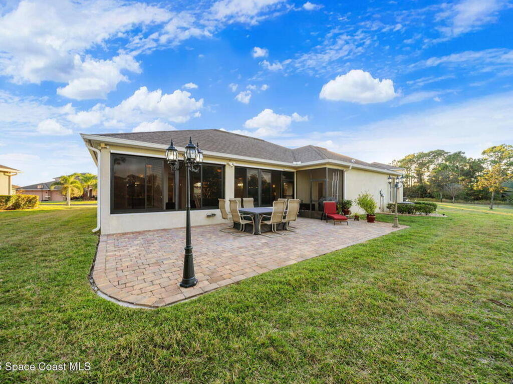 467 Easton Forest Circle, Palm Bay, FL 32909