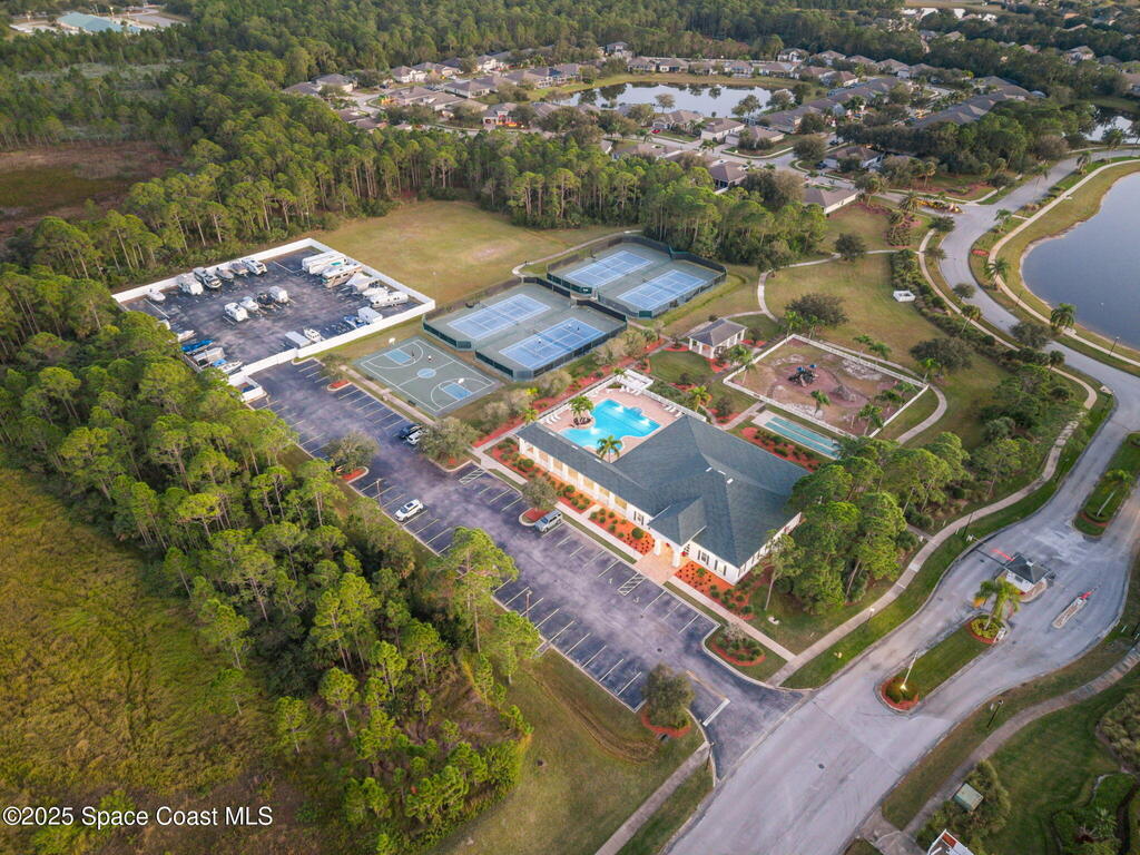 467 Easton Forest Circle, Palm Bay, FL 32909