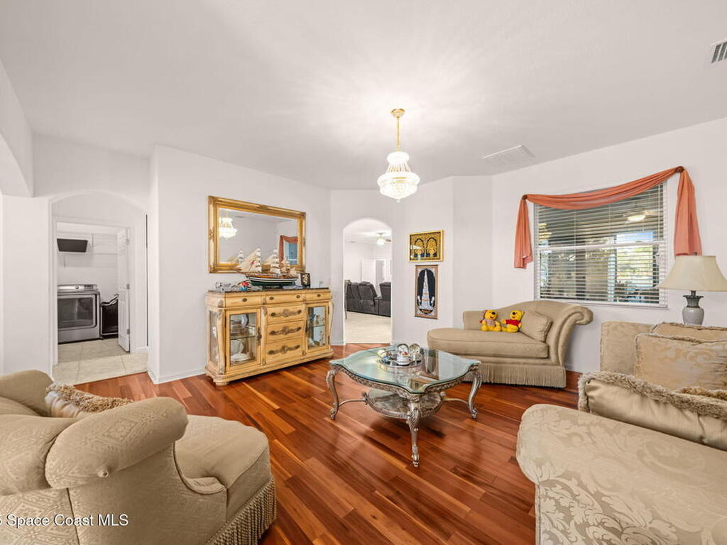 467 Easton Forest Circle, Palm Bay, FL 32909