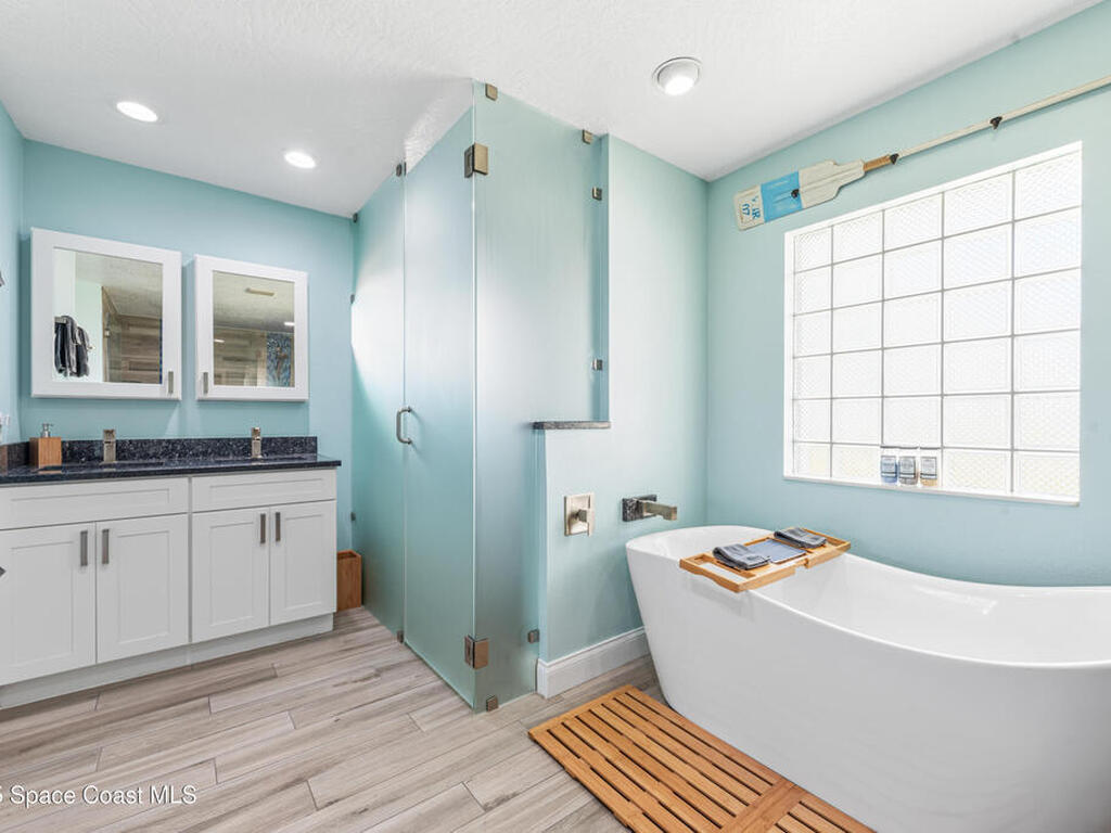 452 Veracruz Boulevard, Indialantic, FL 32903