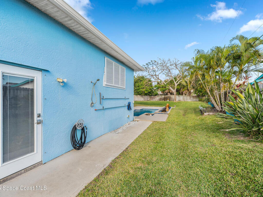 452 Veracruz Boulevard, Indialantic, FL 32903