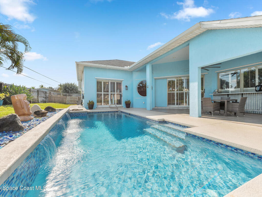 452 Veracruz Boulevard, Indialantic, FL 32903