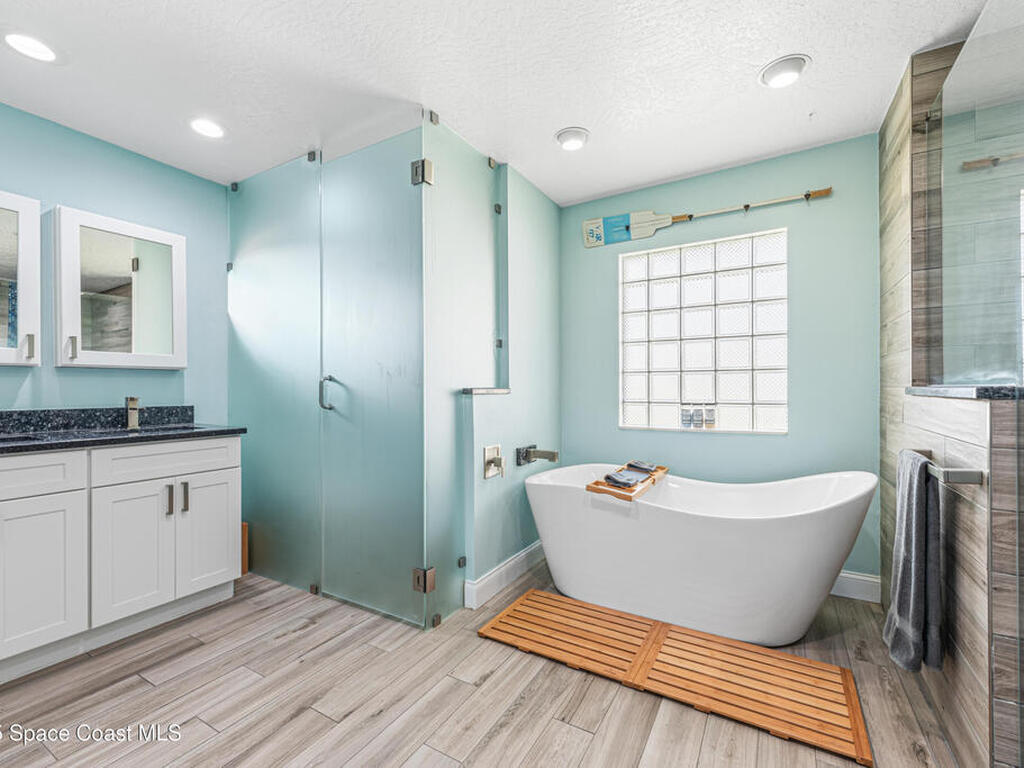 452 Veracruz Boulevard, Indialantic, FL 32903