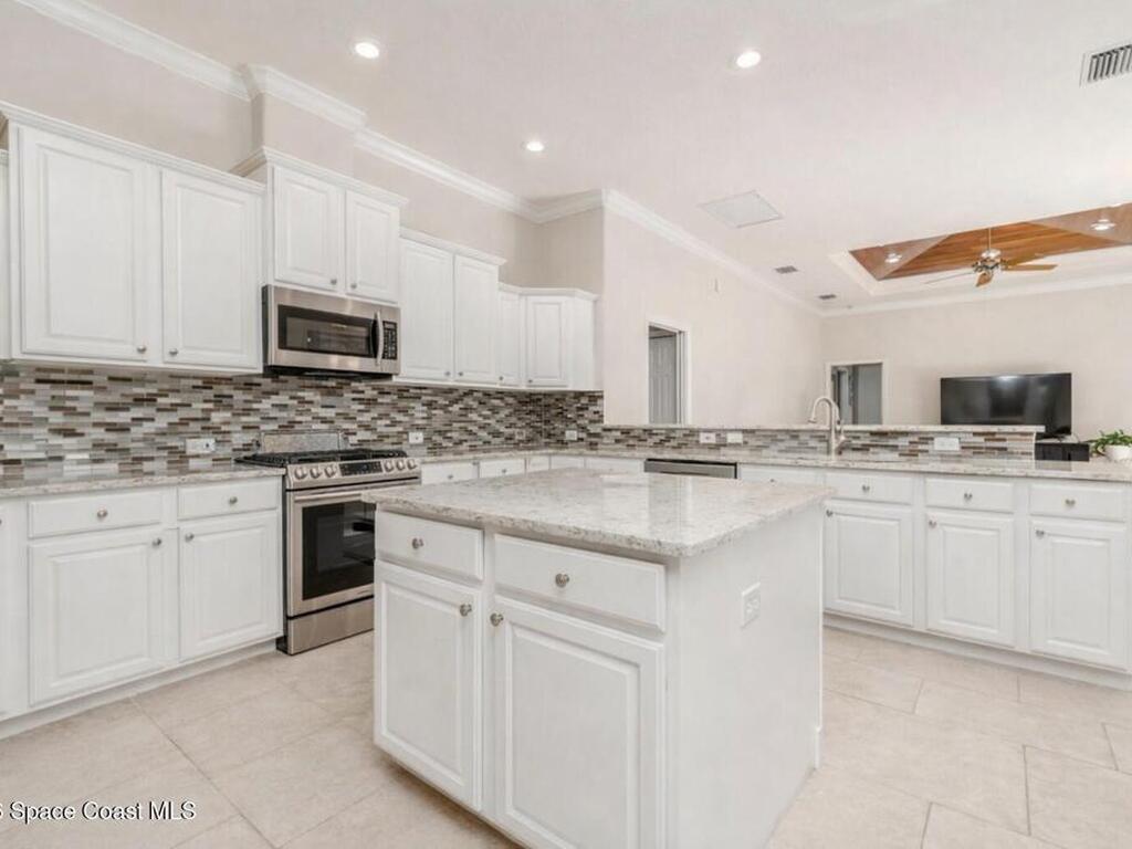 8201 Compton Way, Melbourne, FL 32940