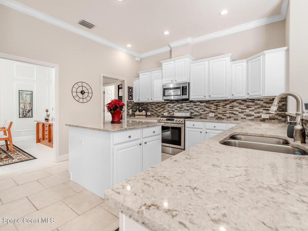 8201 Compton Way, Melbourne, FL 32940