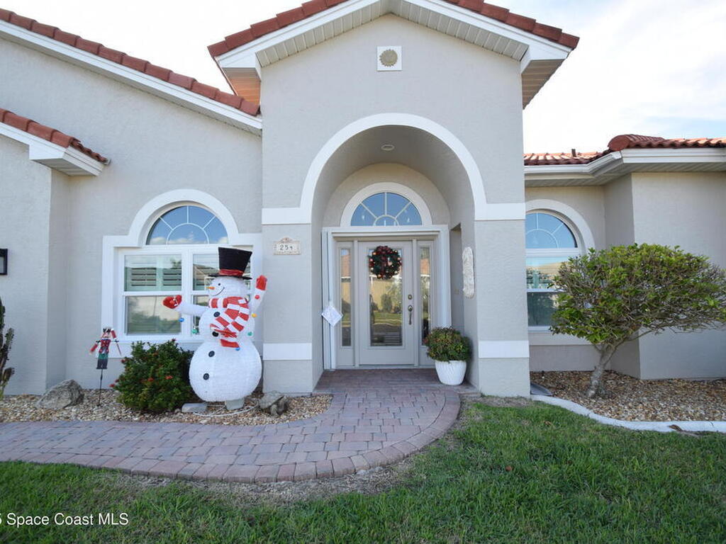 254 Captiva Court, Melbourne Beach, FL 32951
