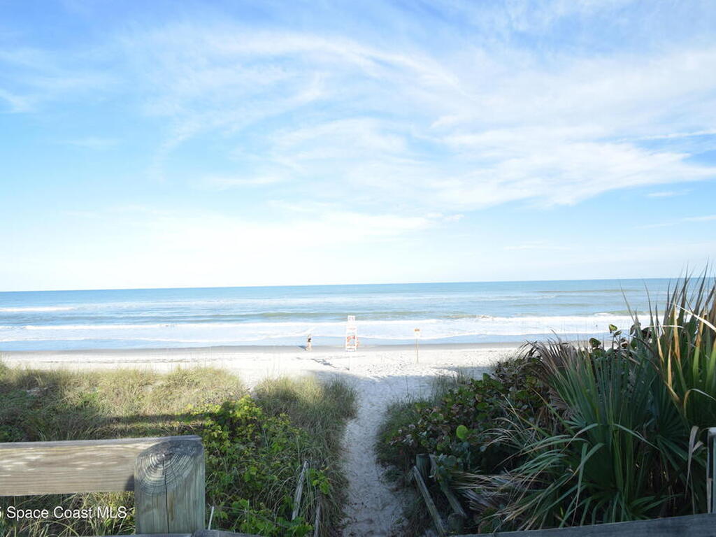 254 Captiva Court, Melbourne Beach, FL 32951