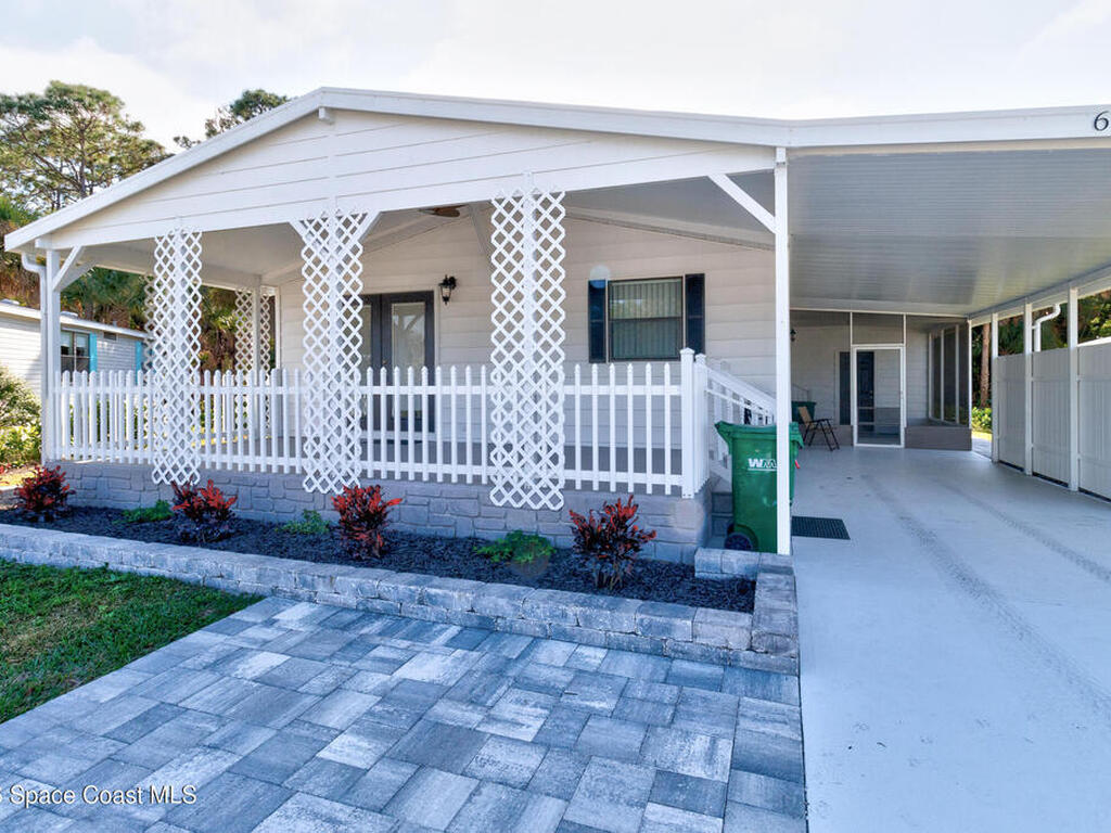 658 SE Marlin Circle, Barefoot Bay, FL 32976