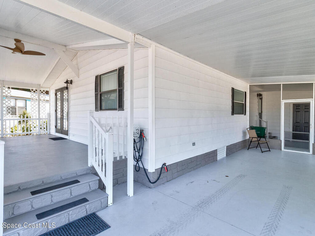 658 SE Marlin Circle, Barefoot Bay, FL 32976