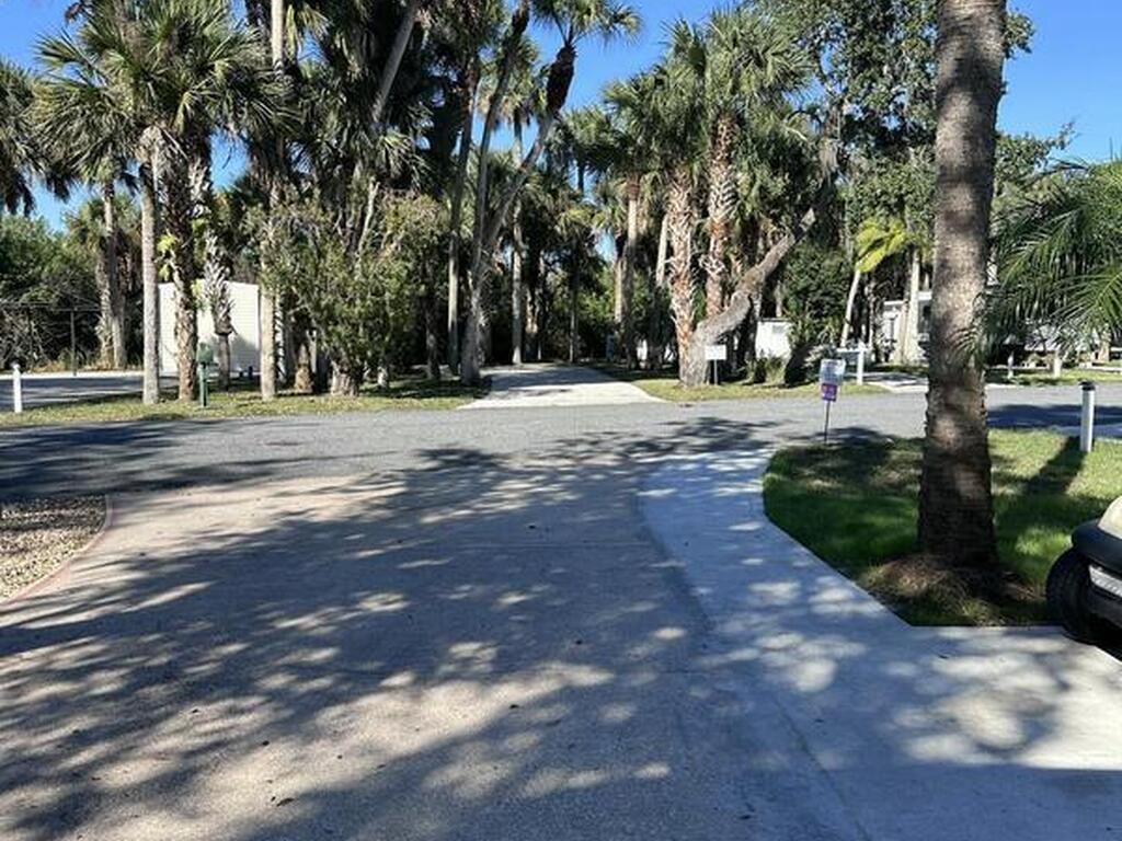 385 Oak Cove Road, Titusville, FL 32780