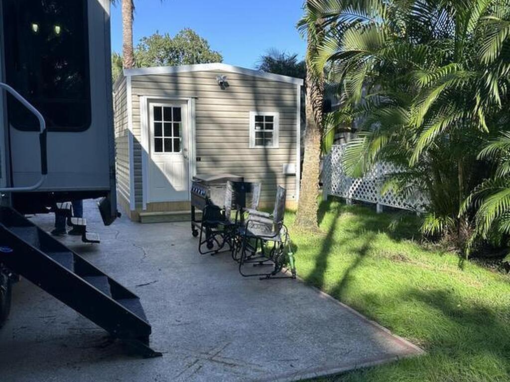 385 Oak Cove Road, Titusville, FL 32780