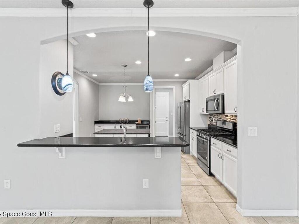 7823 Loren Cove Drive, Melbourne, FL 32940