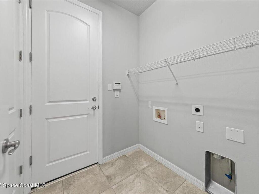 7823 Loren Cove Drive, Melbourne, FL 32940