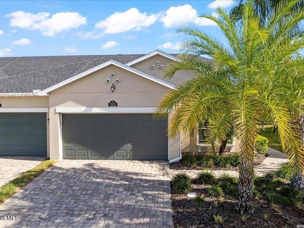 7823 Loren Cove Drive, Melbourne, FL 32940