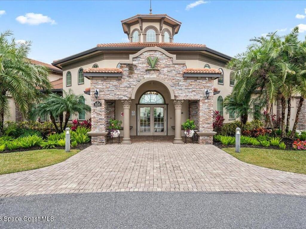 7823 Loren Cove Drive, Melbourne, FL 32940