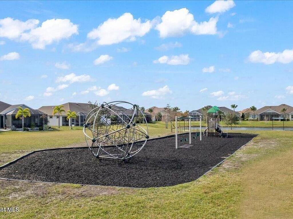 7823 Loren Cove Drive, Melbourne, FL 32940