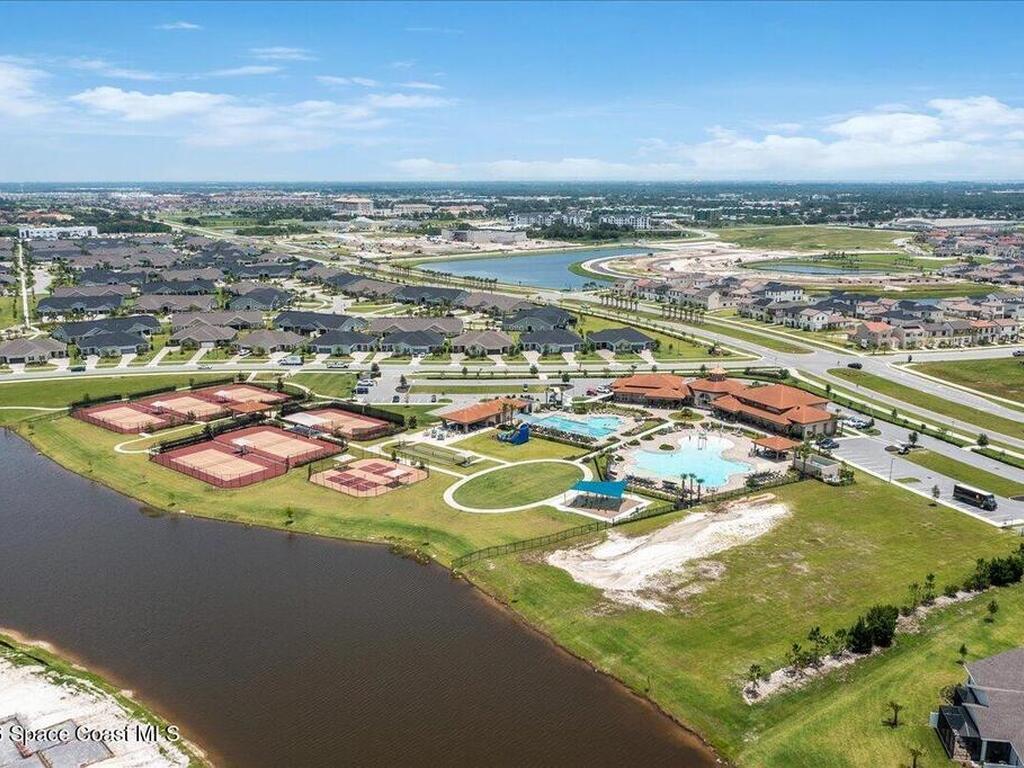 7823 Loren Cove Drive, Melbourne, FL 32940