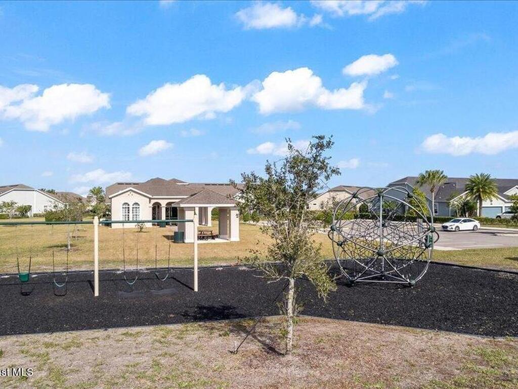 7823 Loren Cove Drive, Melbourne, FL 32940